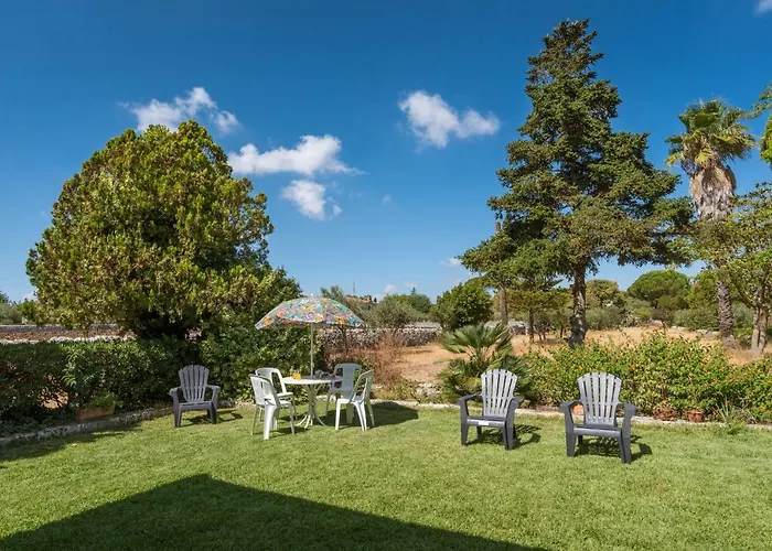 In Campagna Al Mauto Μόντικα